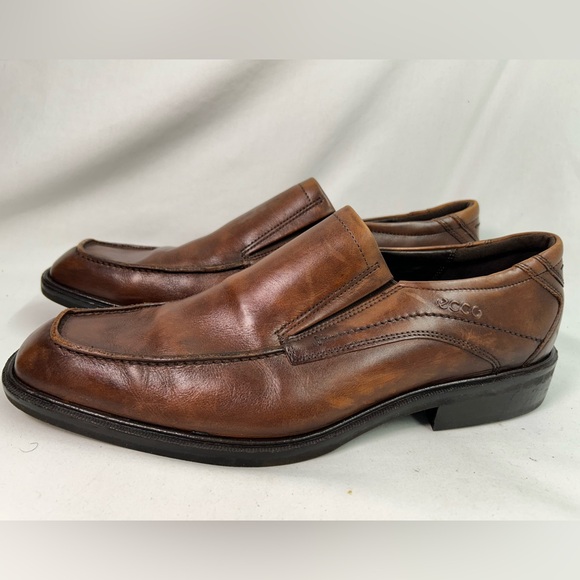 Men's Ecco brown leather slip on Loafers